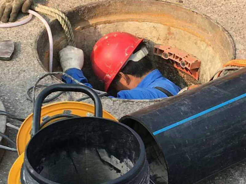沈北新区抽泥浆清理化粪池疏通下水道高压清洗管道